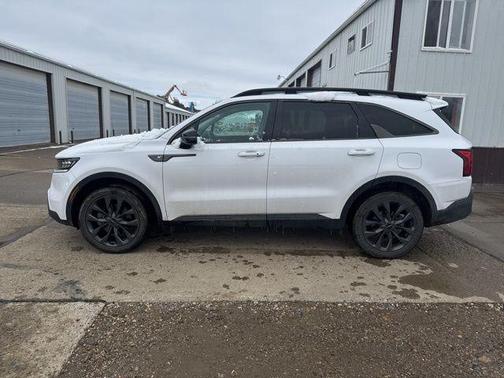 Glacial White Pearl 2022 Kia Sorento SX