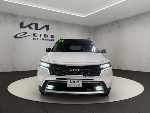 Glacial White Pearl 2022 Kia Sorento SX
