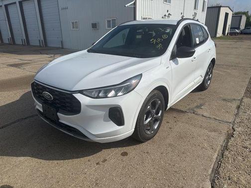 Oxford White 2023 Ford Escape ST-Line