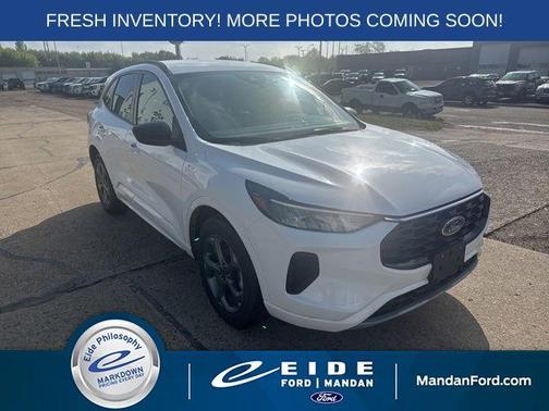Oxford White 2023 Ford Escape ST-Line