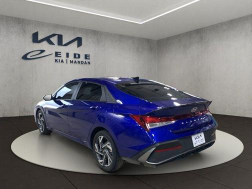 2025 Hyundai ELANTRA Sport