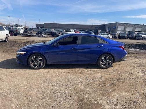 2025 Hyundai ELANTRA Sport