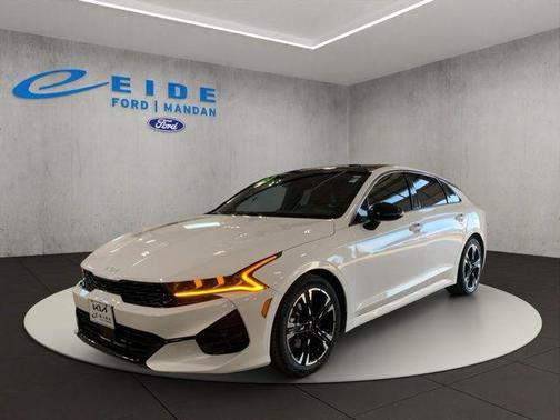 Glacial White Pearl 2023 Kia K5 GT-Line