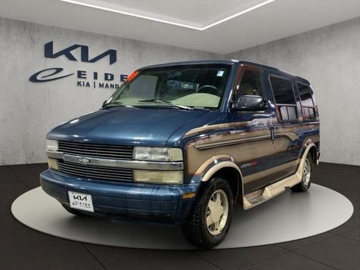 1999 Chevrolet Astro Base
