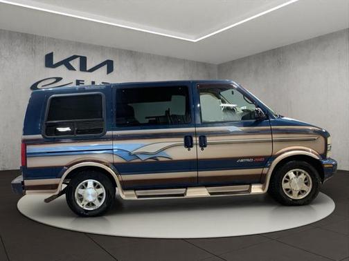 1999 Chevrolet Astro Base
