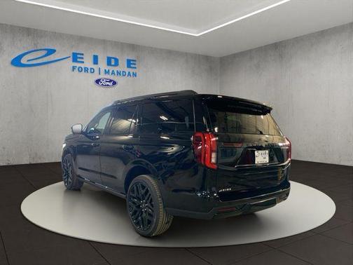 Agate Black Metallic 2026 Ford Expedition Platinum