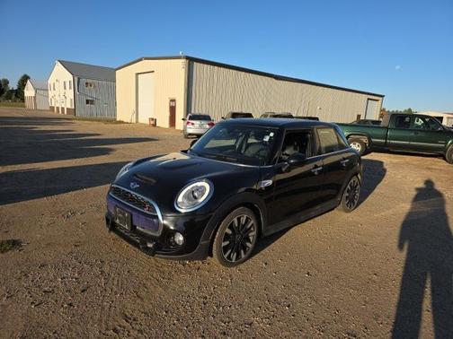 2016 MINI Hardtop Cooper S