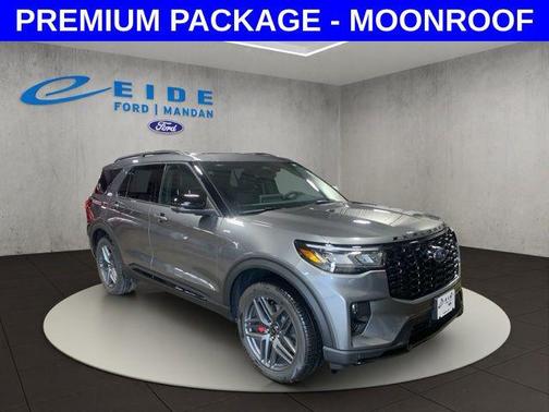 Carbonized Gray Metallic 2026 Ford Explorer ST-Line