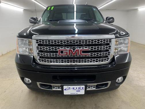 2011 GMC Sierra 2500 Denali
