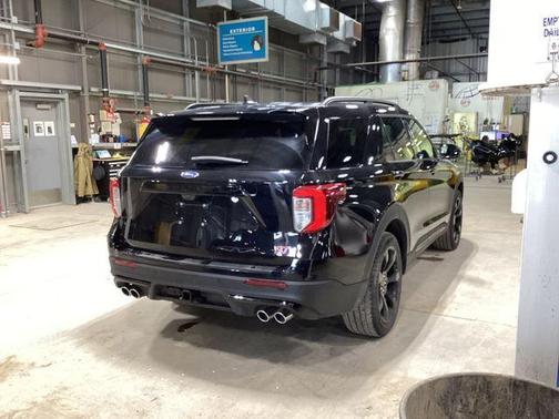 Agate Black Metallic 2023 Ford Explorer ST