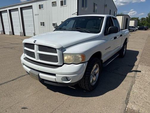 White 2002 Dodge Ram 1500 SLT