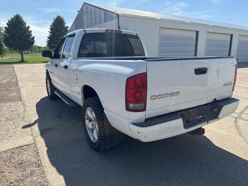 White 2002 Dodge Ram 1500 SLT