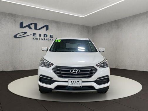 Pearl White 2018 Hyundai Santa Fe Sport 2.4L