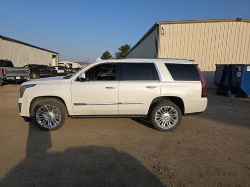 2016 Cadillac Escalade Platinum