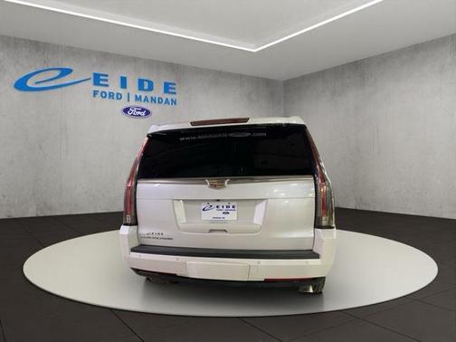 2016 Cadillac Escalade Platinum