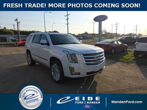 2016 Cadillac Escalade Platinum