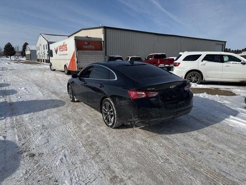 2021 Chevrolet Malibu FWD LT