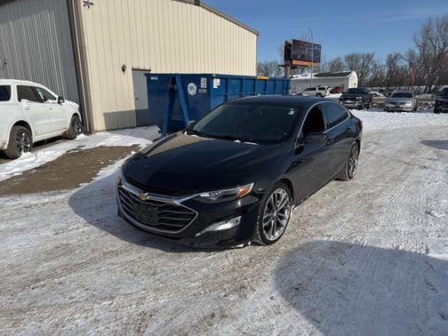 2021 Chevrolet Malibu FWD LT