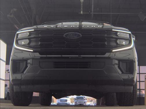 Black Metallic 2025 Ford Expedition Active