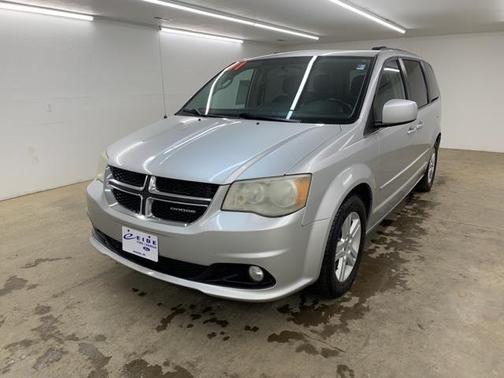 2011 Dodge Grand Caravan Crew