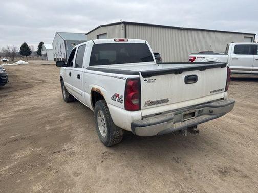 2005 Chevrolet Silverado 1500 LS Crew Cab