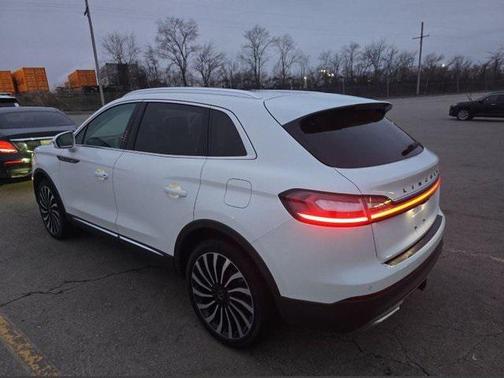 2023 Lincoln Nautilus Black Label