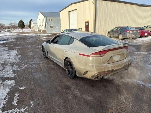 2022 Kia Stinger GT2