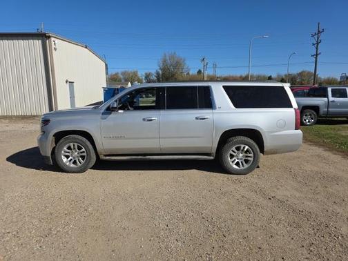 2018 Chevrolet Suburban LT