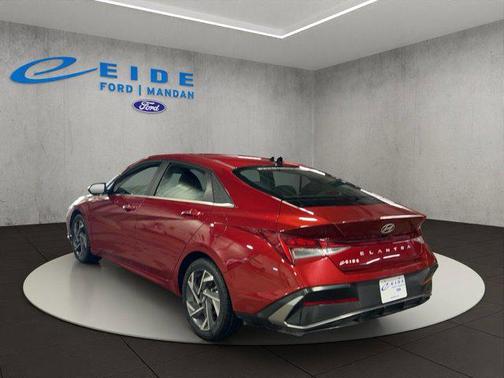 Ultimate Red 2025 Hyundai ELANTRA SEL