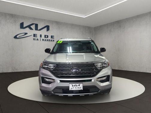 Iconic Silver Metallic 2023 Ford Explorer XLT