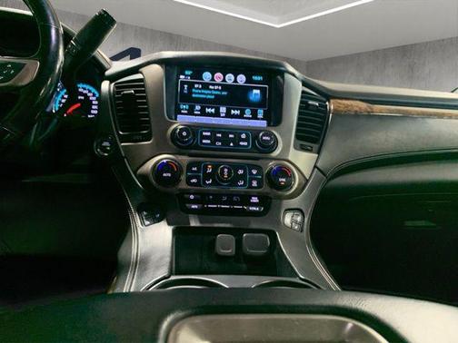 Iridium Metallic 2018 GMC Yukon Denali