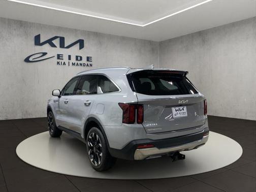 2025 Kia Sorento EX
