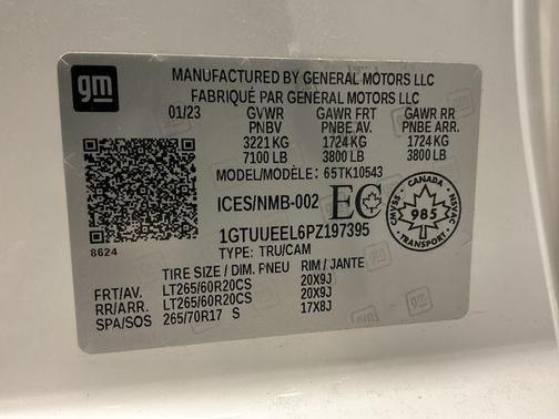 2023 GMC Sierra 1500 AT4