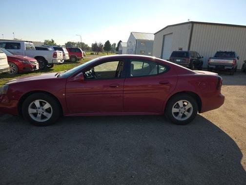 2007 Pontiac Grand Prix Base