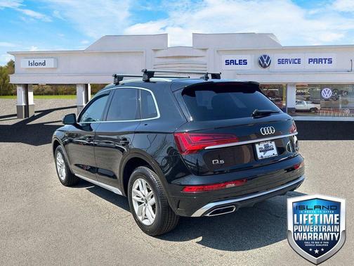 2022 Audi Q5 45 S line quattro Premium