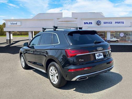 2022 Audi Q5 45 S line quattro Premium