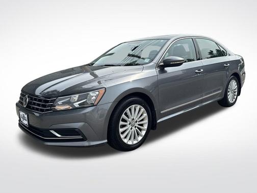 2017 Volkswagen Passat 1.8T SE