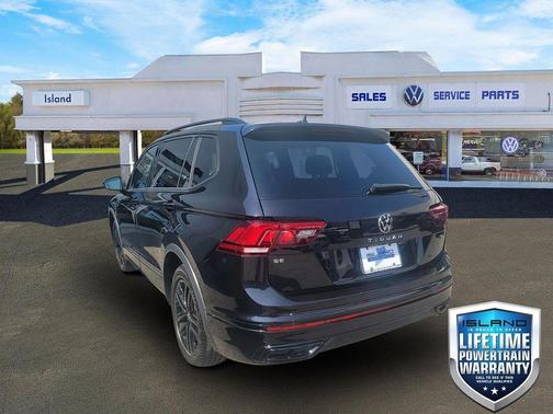 2022 Volkswagen Tiguan 2.0T SE R-Line Black