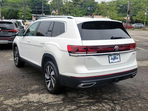 2025 Volkswagen Atlas 2.0T SEL
