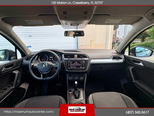 Platinum Gray Metallic 2018 Volkswagen Tiguan 2.0T S