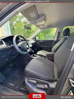 Platinum Gray Metallic 2018 Volkswagen Tiguan 2.0T S