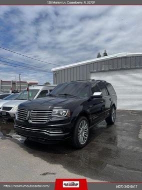 Tuxedo Black Metallic 2015 Lincoln Navigator L