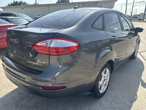 2016 Ford Fiesta SE