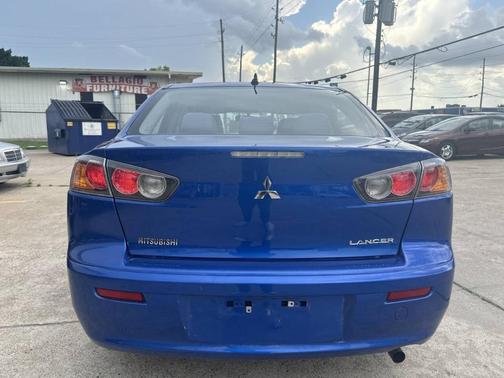 2016 Mitsubishi Lancer ES