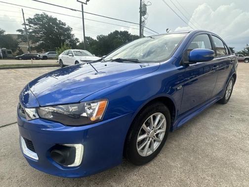 2016 Mitsubishi Lancer ES