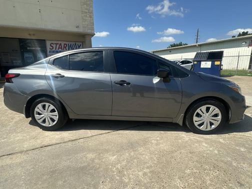 2020 Nissan Versa S