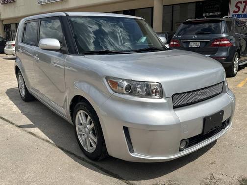2009 Scion xB