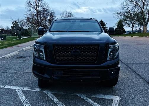 2018 Nissan Titan XD SV