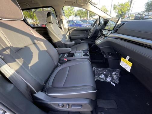 2025 Honda Odyssey Touring