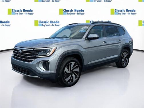 Silver Mist Metallic 2025 Volkswagen Atlas 2.0T SE w/Technology